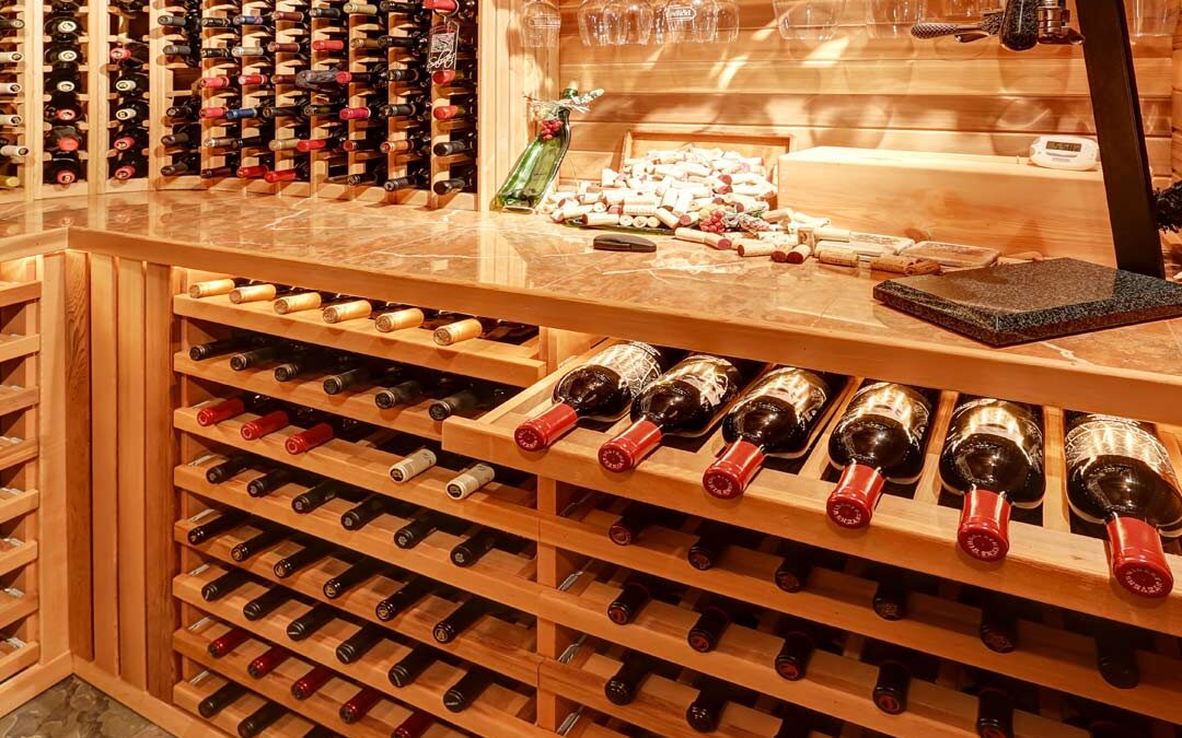 Wine Walls & Chef’s Pantries: High-End Kitchen Features Paradise Valley Homeowners Love